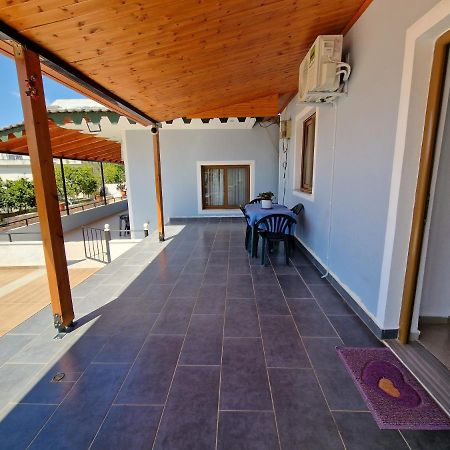 קסאמיל Villa Bani מראה חיצוני תמונה