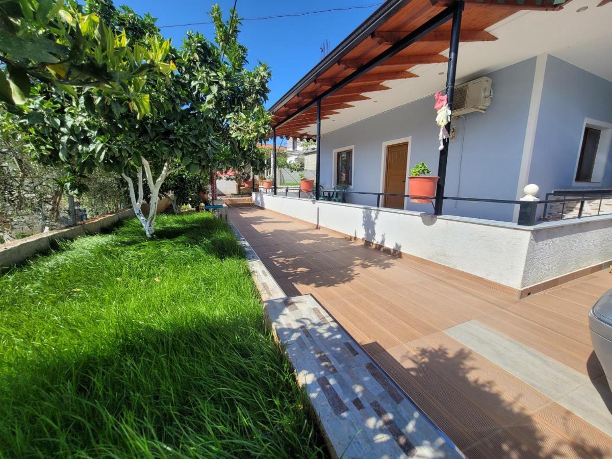קסאמיל Villa Bani מראה חיצוני תמונה