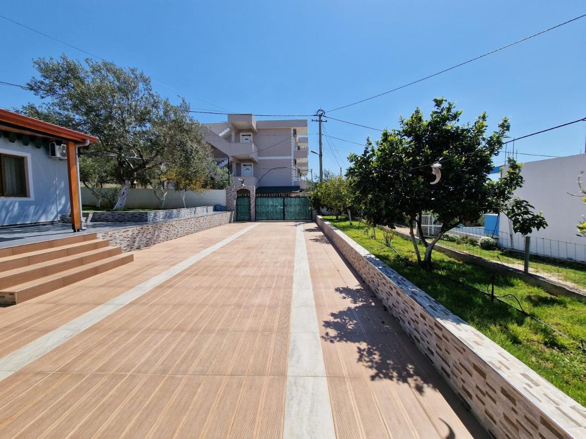 קסאמיל Villa Bani מראה חיצוני תמונה