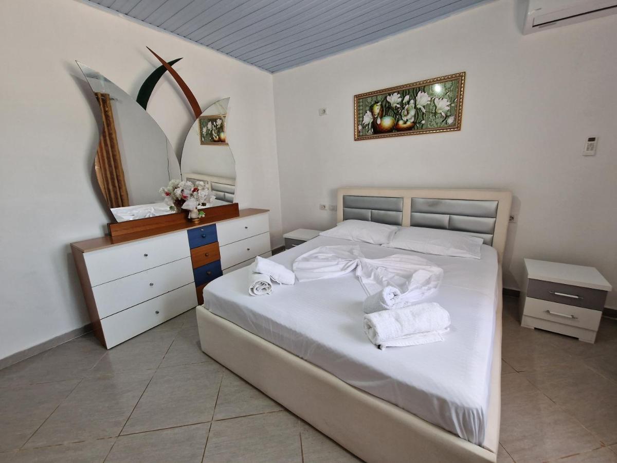 קסאמיל Villa Bani מראה חיצוני תמונה