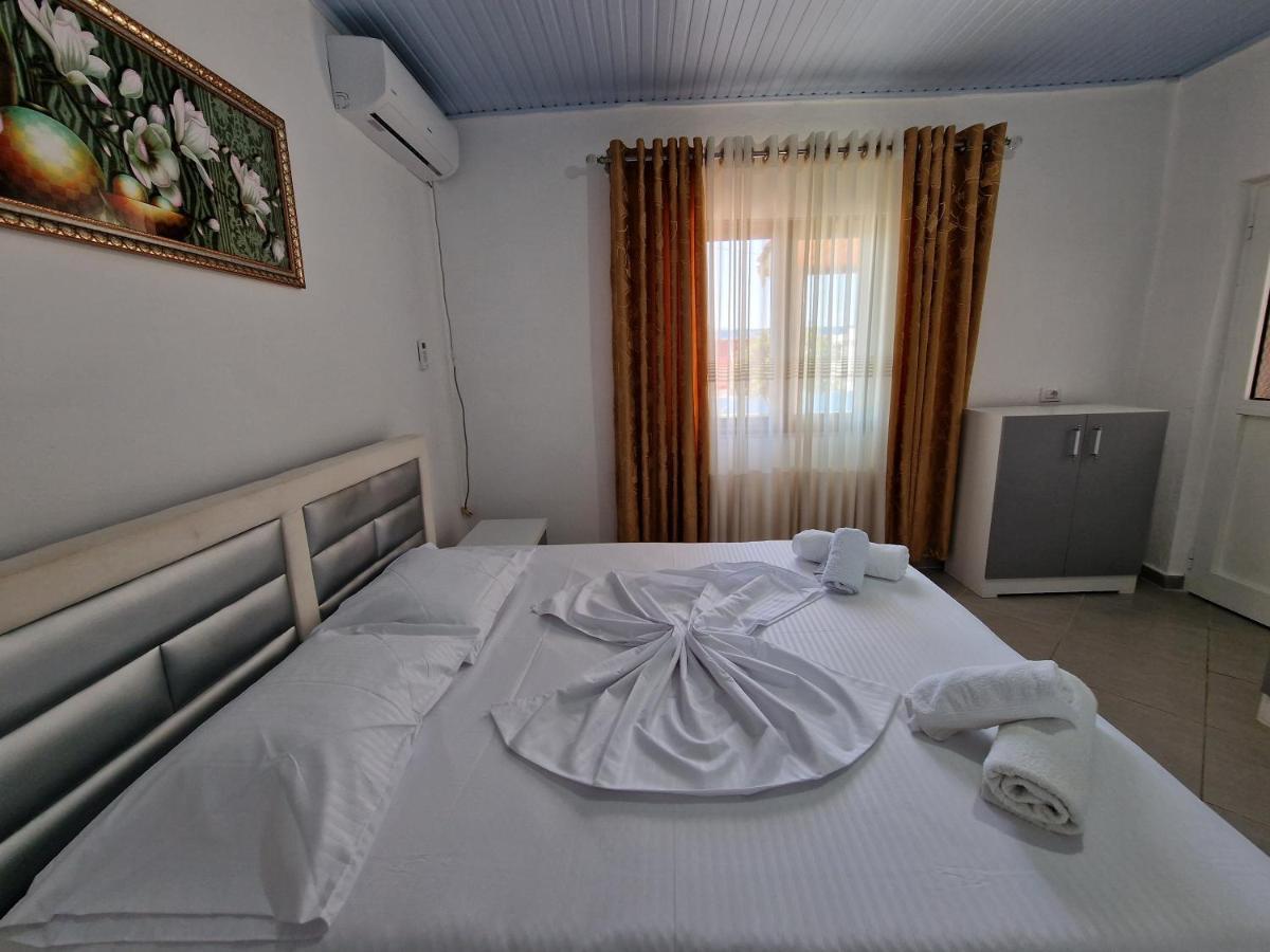 קסאמיל Villa Bani מראה חיצוני תמונה