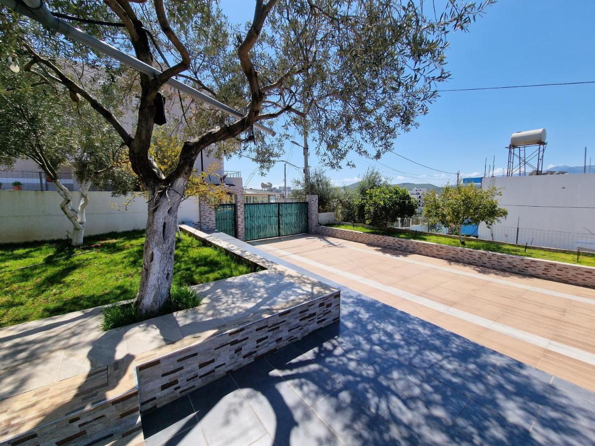 קסאמיל Villa Bani מראה חיצוני תמונה